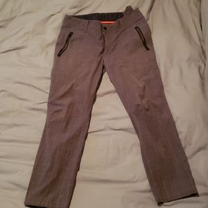 Lululemon commuter pants
